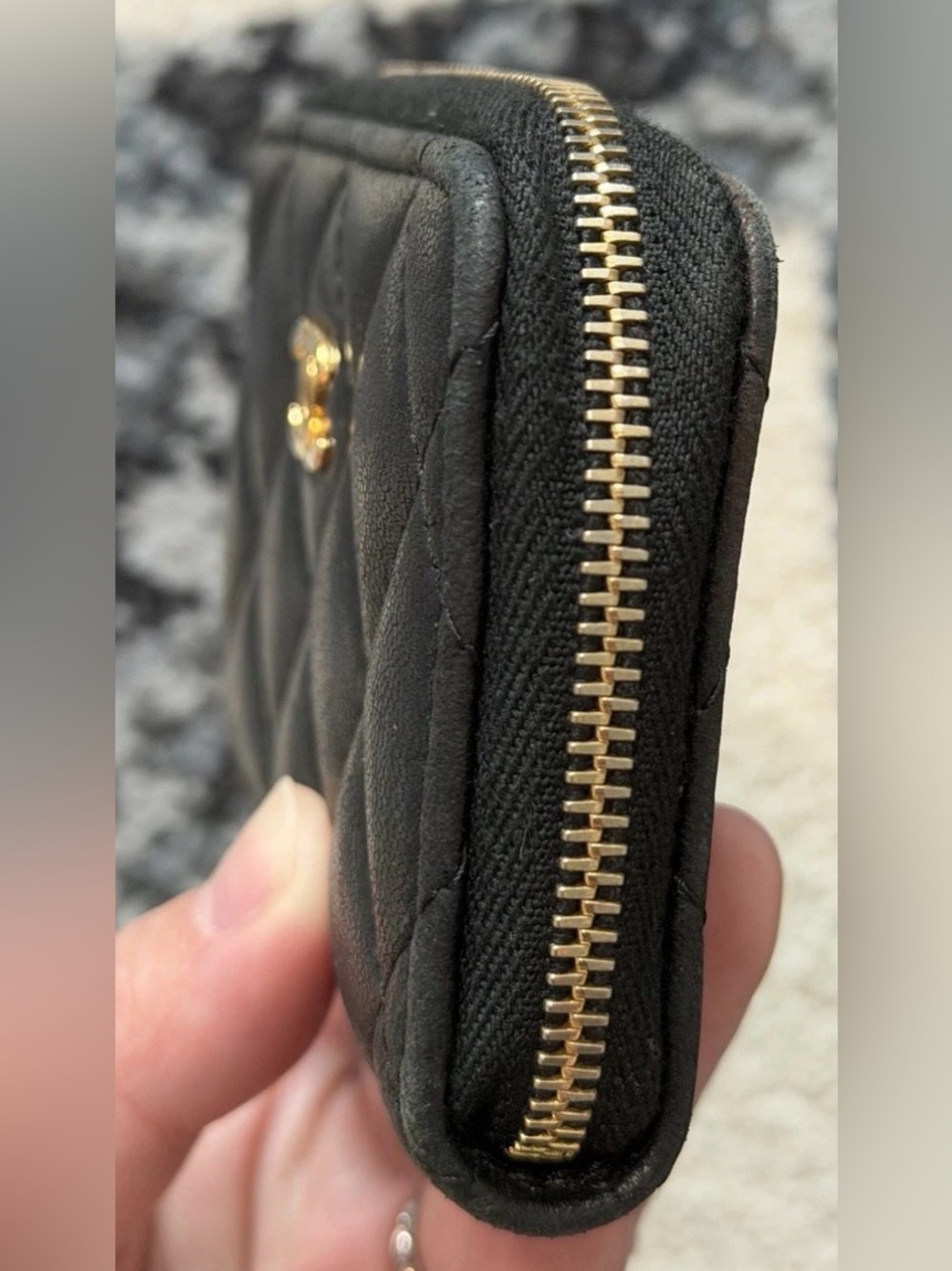 CHANEL Black Quilted Zip-Around Card Wallet with Gold CC - Picture 6 of 15